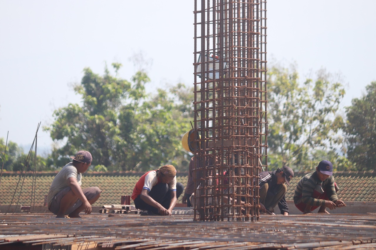 Crushed Concrete Base vs. Traditional Aggregate: Which Is Better for Austin Construction?